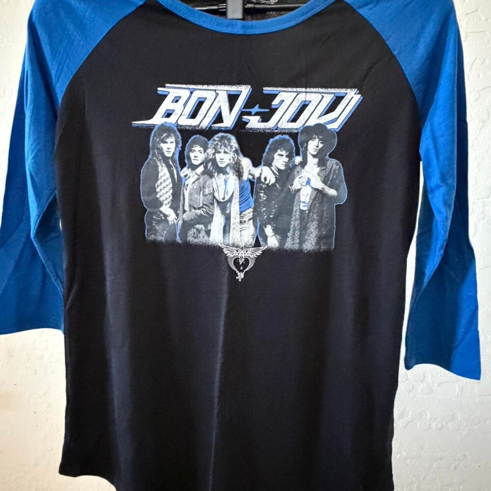 Unbranded Men's Black and Blue T-shirt